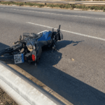 Motociclista morre atropelado por caminhão
